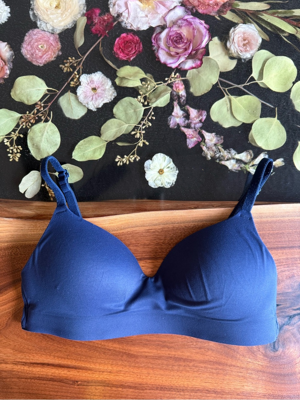 Soma 32A Navy Enbliss Wireless Bra